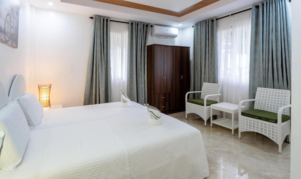 Madison Garden And Residences Panglao-stad Buitenkant foto