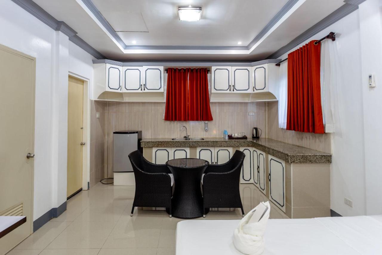 Madison Garden And Residences Panglao-stad Buitenkant foto